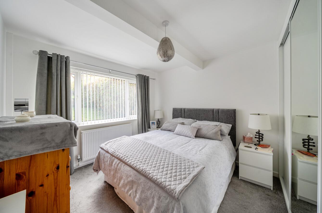 Hendremawr Close, Sketty, Swansea, SA2 9ND